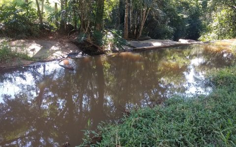 Ambiente de água doce em área rural